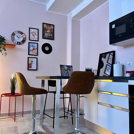 Suite Bohemien Chic - A 5 Fermate Dal Duomo 밀라노 외부 사진